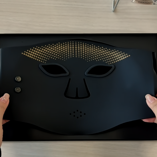 Orolcol-Portable-Red-Light-Therapy-Mask-Open-Box